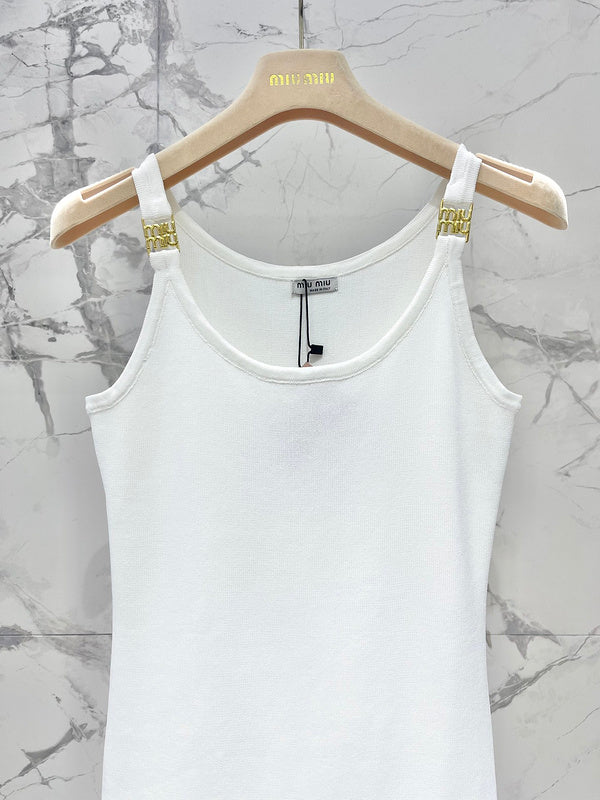 Glami - MMU Women Clothes - 611