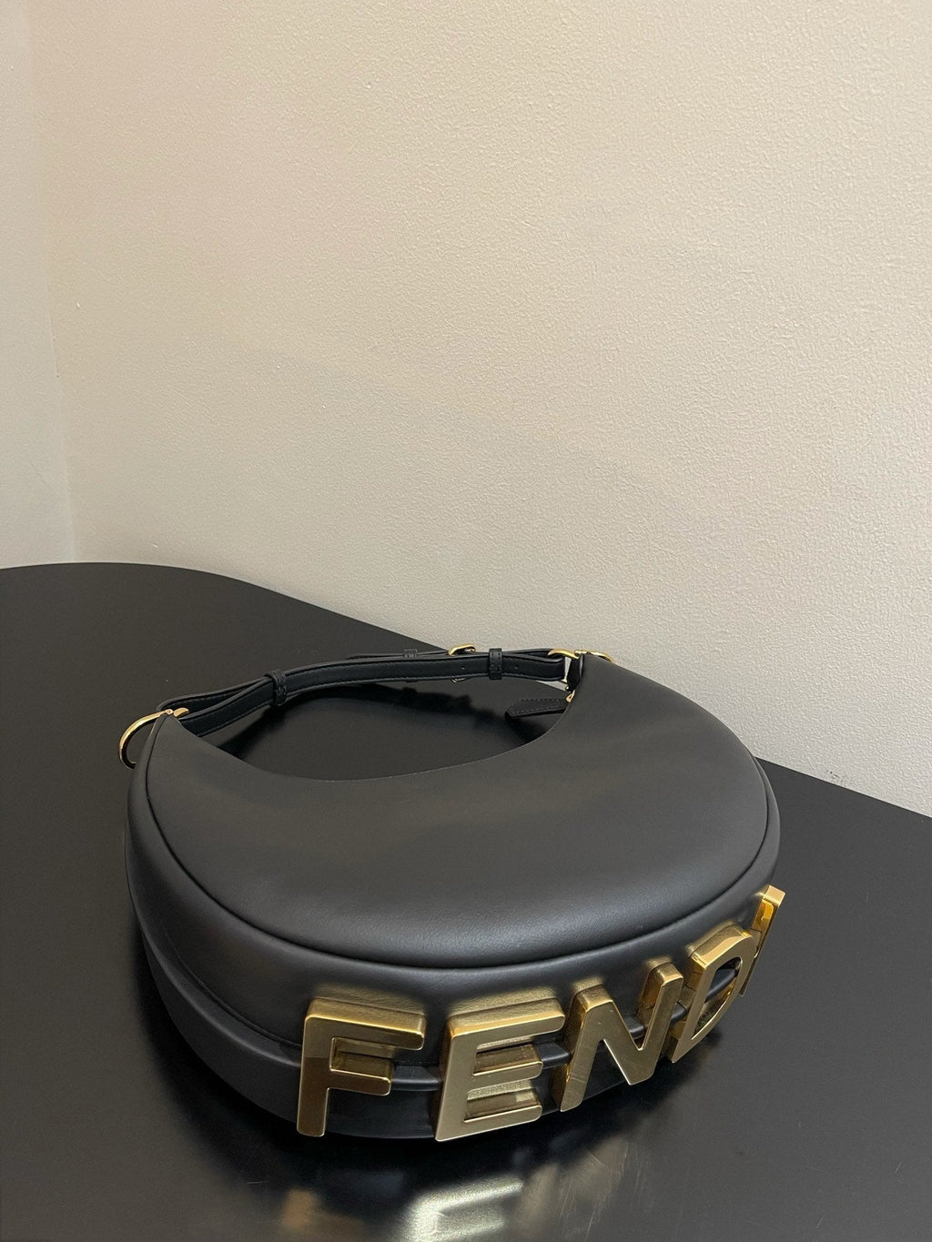 FI FIgraphy Small Black For Women, Handbags, Shoulder Bags 11.4in/29cm  8BR798A5DYF1HEJ