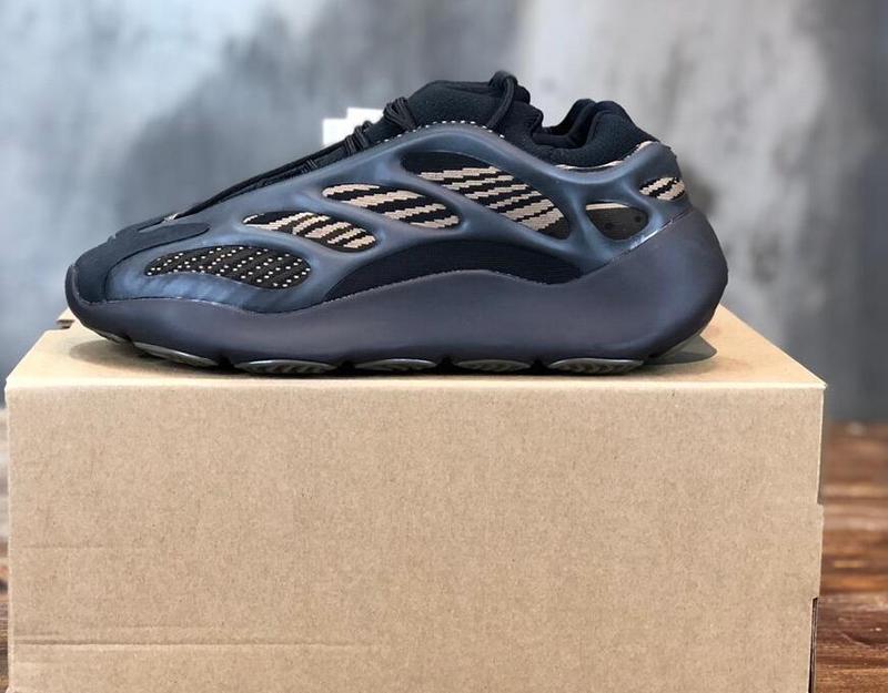 SAMC - YZO Sneakers - 280