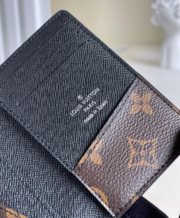 SAMC - Mix Wallets - 077