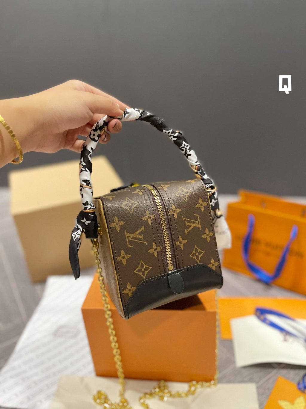 EN - New Lux Bags LUV 563