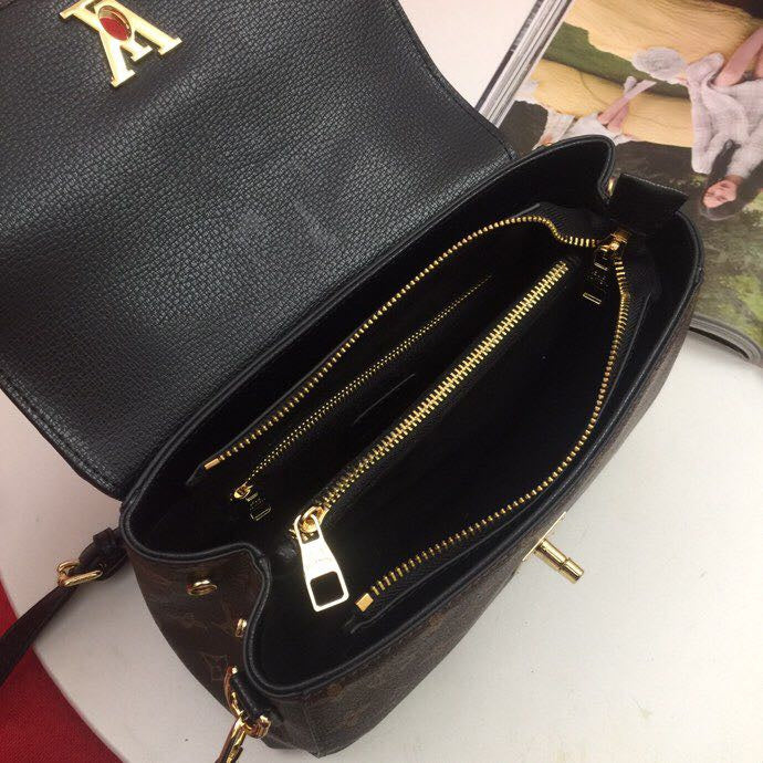 Fashion Lu-Vi bags - 3698
