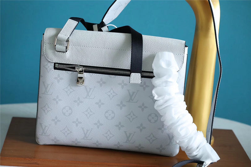 Fashion Lu-Vi bags - 3280