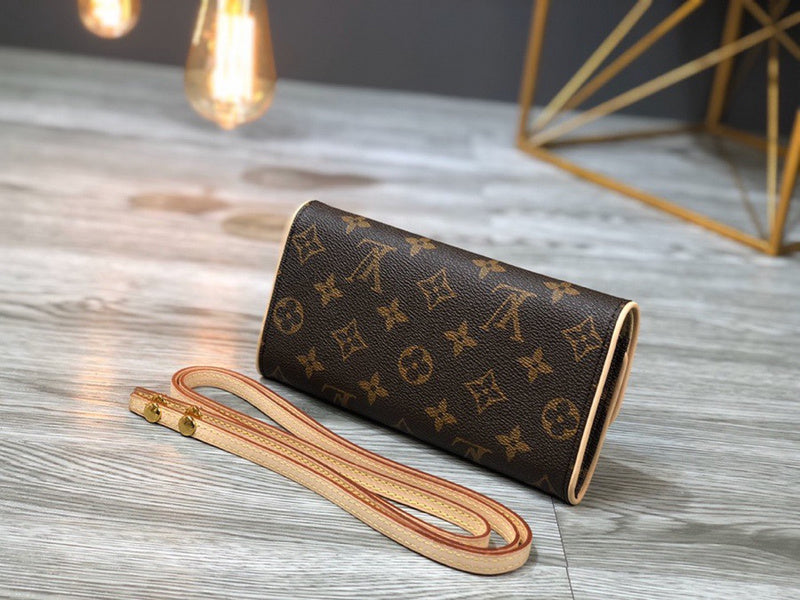 LOV2 Bags - Luxurious Bags  1910