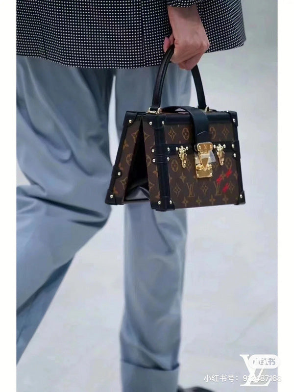 Fashion Lu-Vi bags - 3398