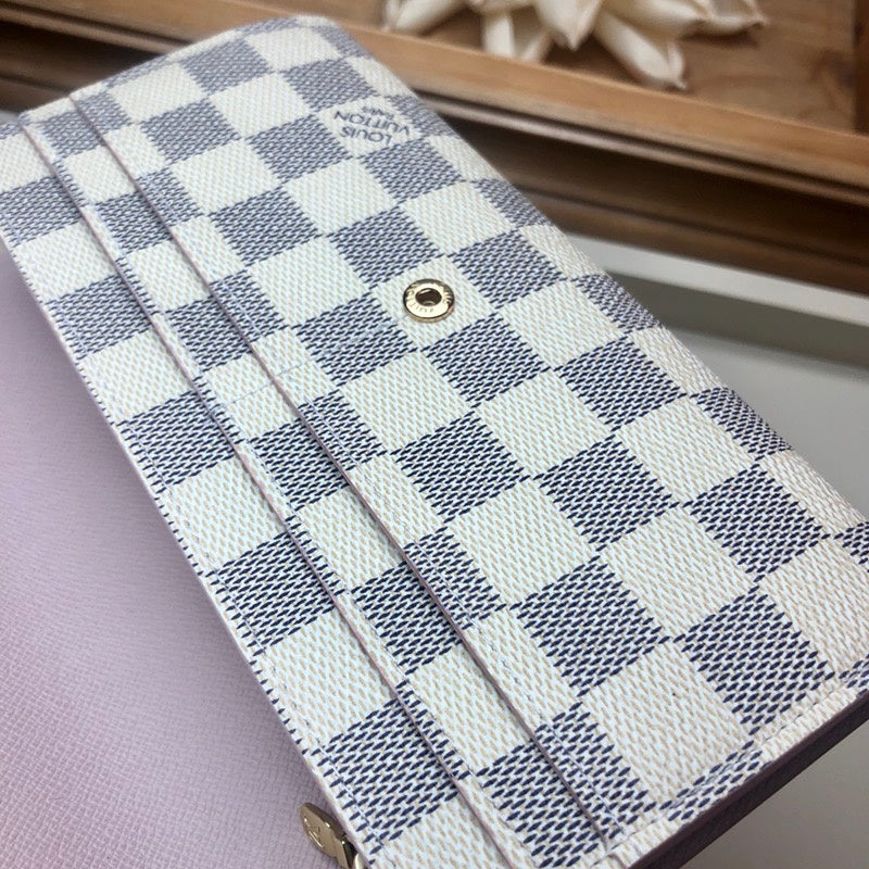 LOV2 Bags - Luxurious Bags  2020