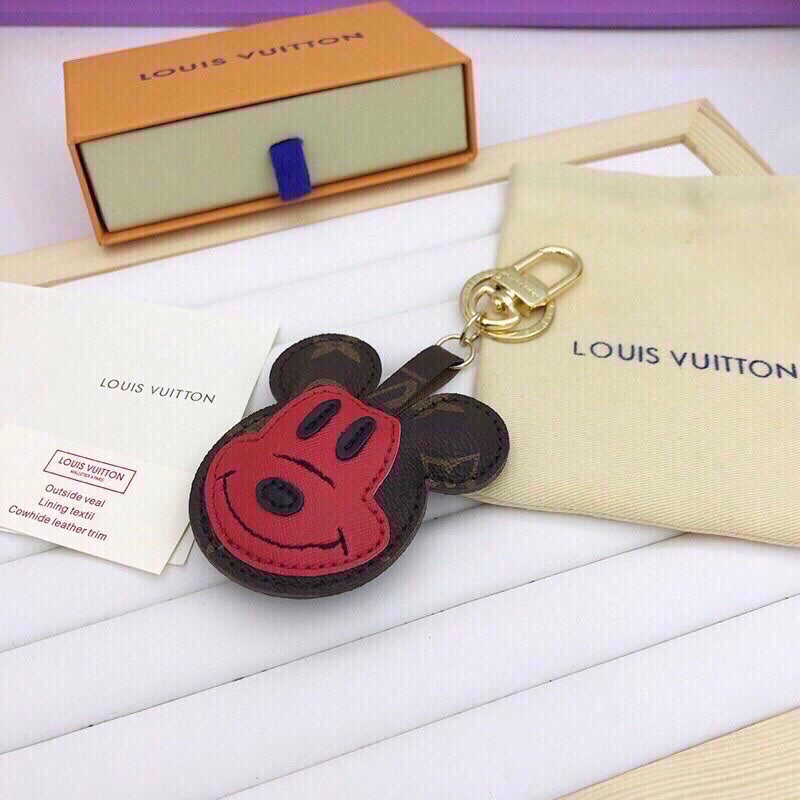 EN - Lux Keychains LUV 055
