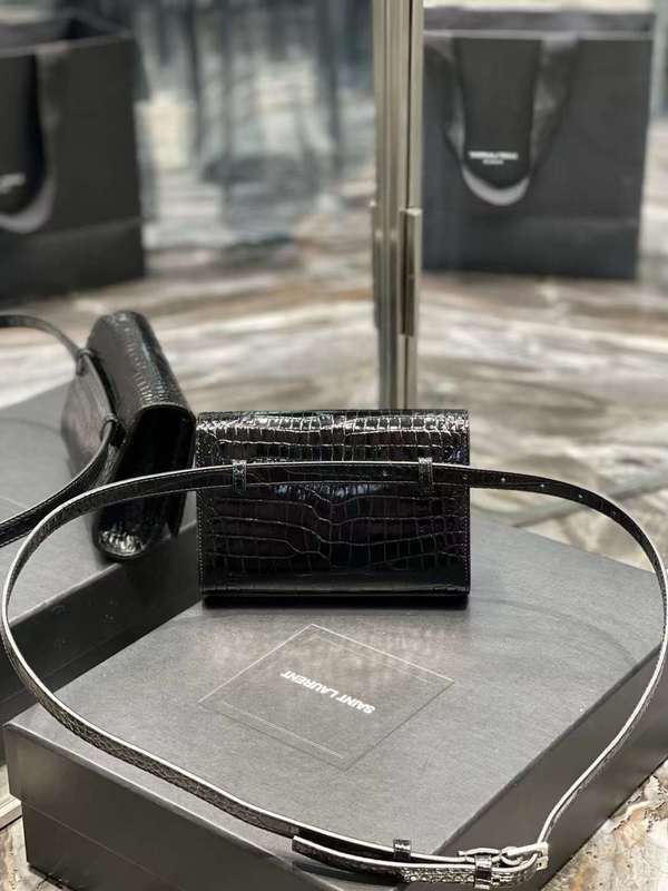 ELE - SLY Bags 506