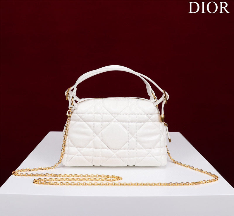ELE - Dir Bags - 1706