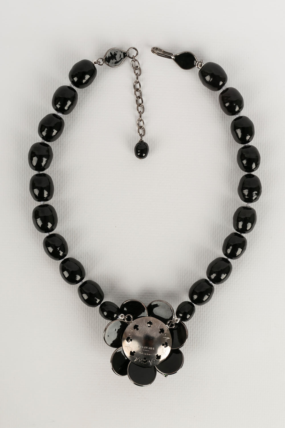 Collier Augustine
