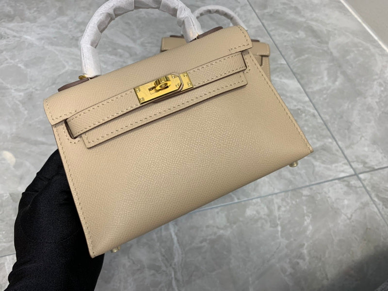 Glamy - HMS Bags - 1948