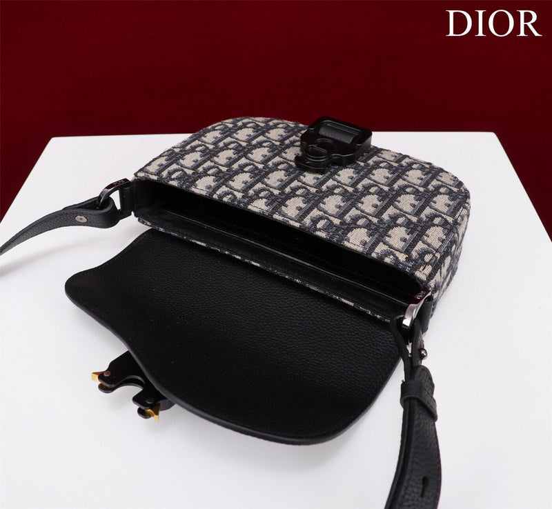 ELE - Dir Bags - 1268