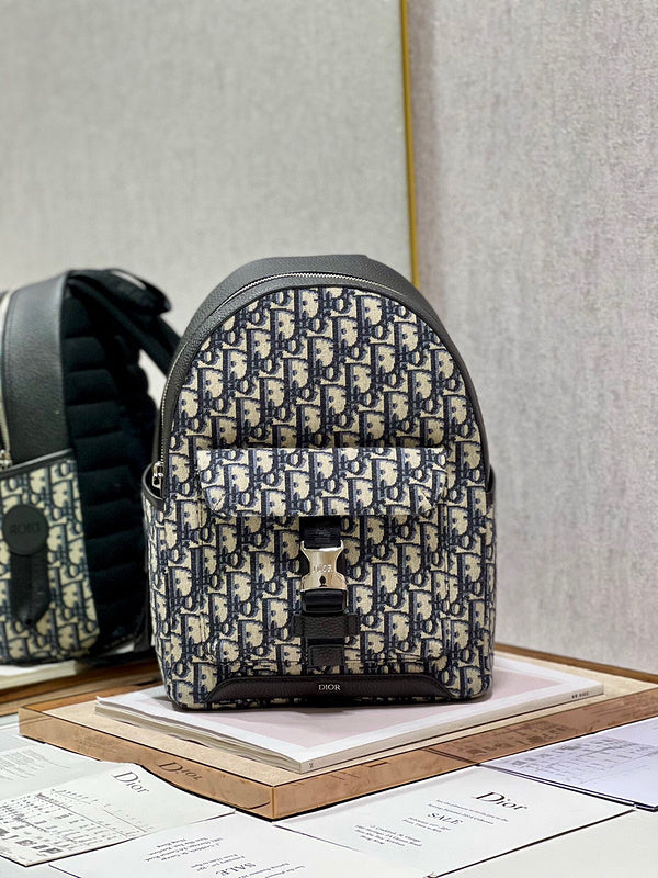 ELE - Dir Bags - 1630