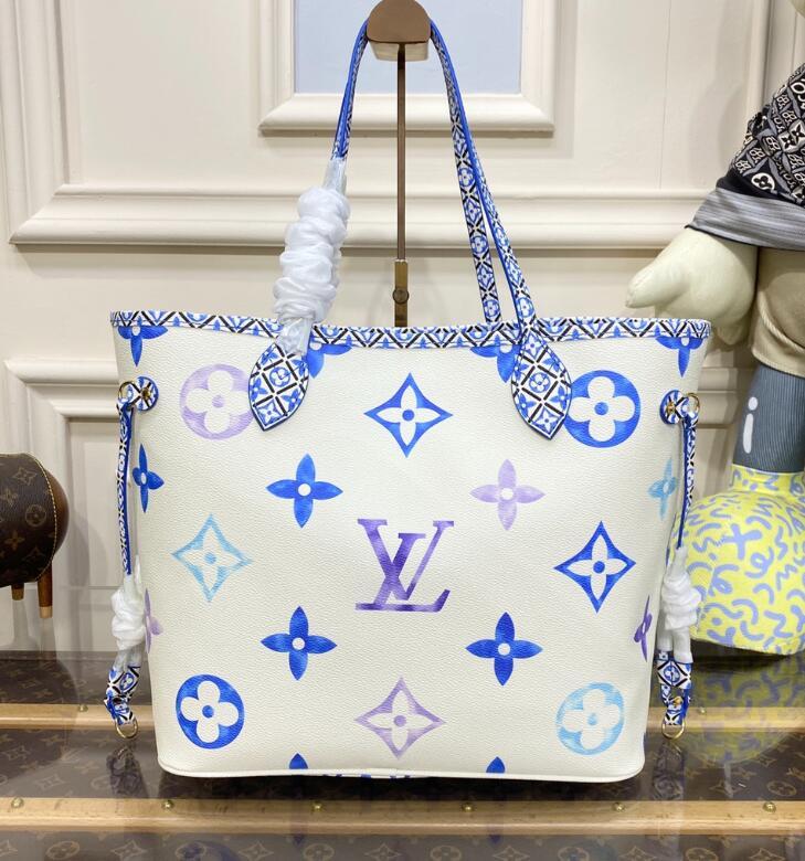 SAMC - LOV Bags - 1023