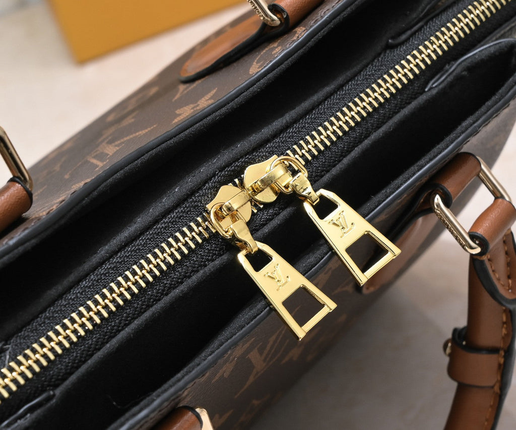 EN - Luxury Bags LUV 848