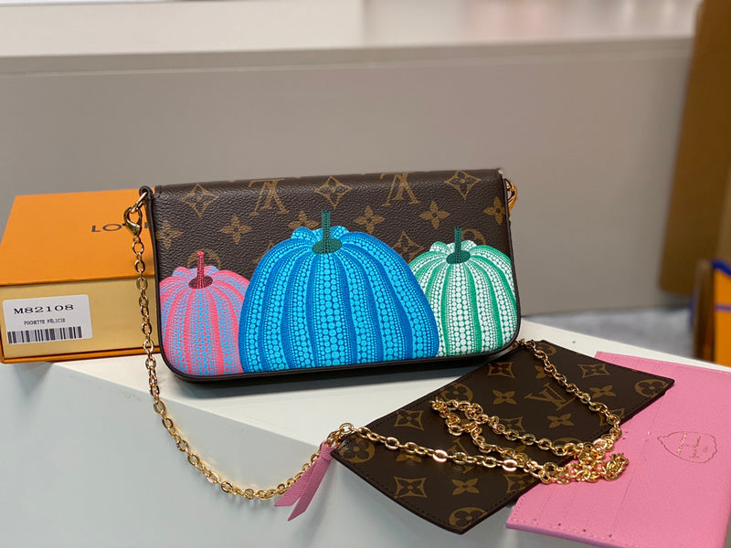 Glamy - LOV Bags - 1058