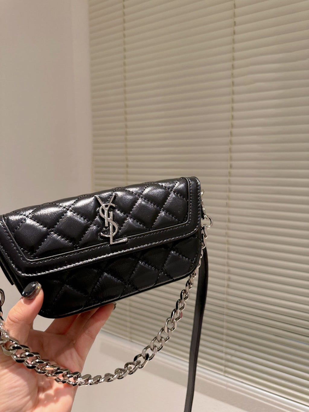 EN - Luxury Bags SLY 305