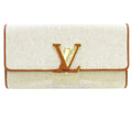 Louis Vuitton Capucines  Canvas Wallet  ()