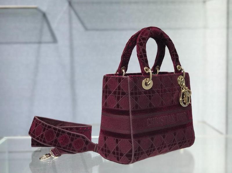SAMCC - DOR Bags - 565