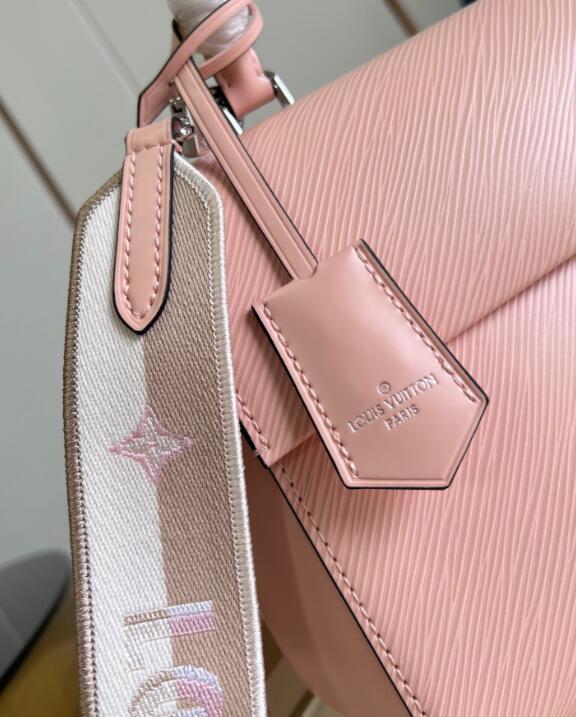SAMC - LOV Bags - 1135