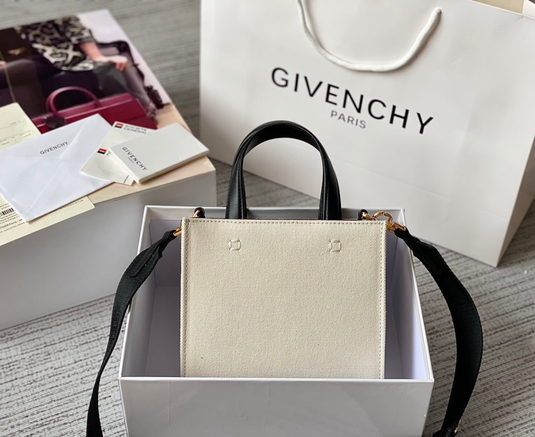 gv MeGLAMIum G Tote Shopper Bag Canvas Beige/Black For Women, Handbags, Shoulder Bags 7.5in/19cm GVC GLAMI50N0B1DR-255