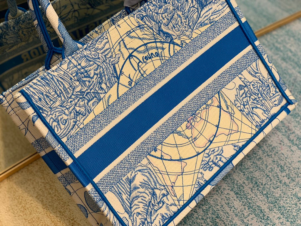 GLAMI MeGLAMIum Book Tote Bag By Maria Grazia Chiuri For Women 14in/36cm CD