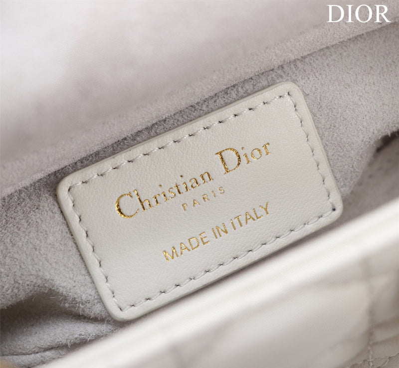 ELE - Dir Bags - 1510