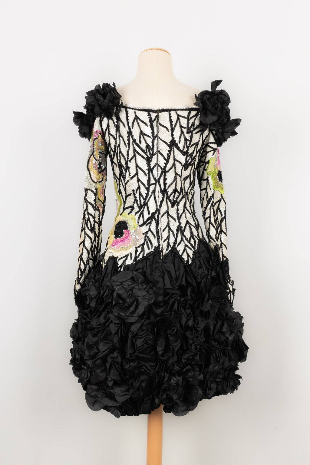 Robe ÃƒÆ’Ã‚Â  paillettes Louis Feraud Haute Couture