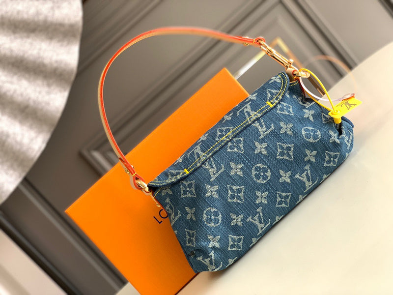 LOV2 Bags - Luxurious Bags  1505