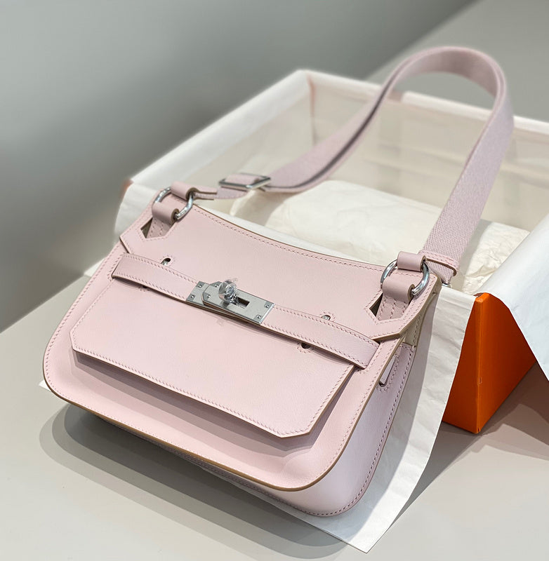 ELE - HMS Bags - 042