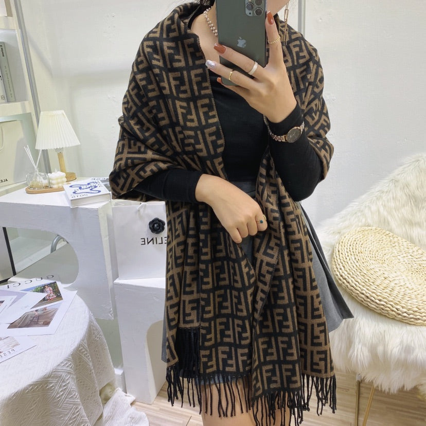 EN - Luxury FEI  Scarf 018