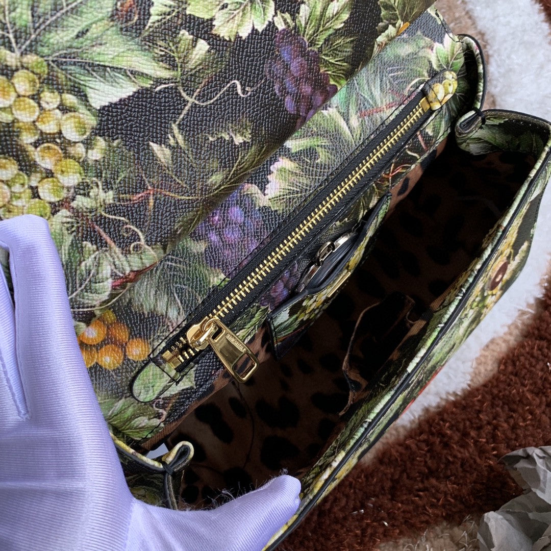 GLAMI MeGLAMIum Sicily Handbag Unique Print Motifs Muticolour For Women 10.2in/26cm GLAMI