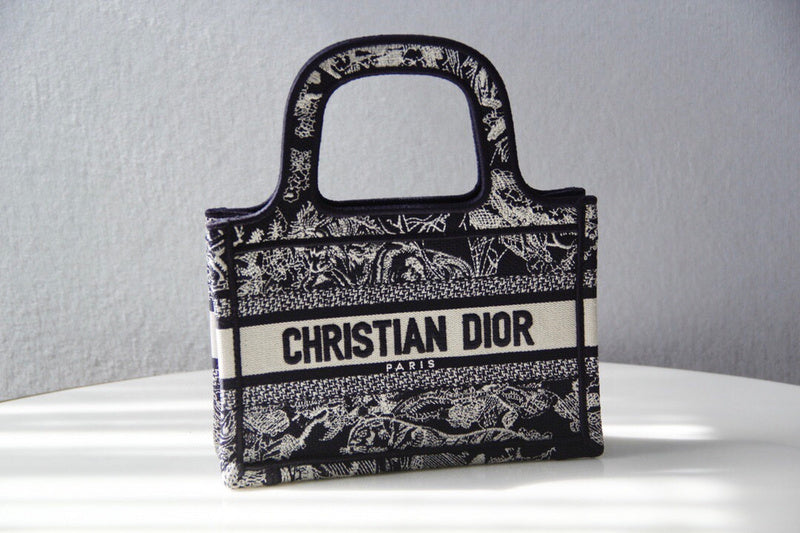 ELE - Dir Bags - 225