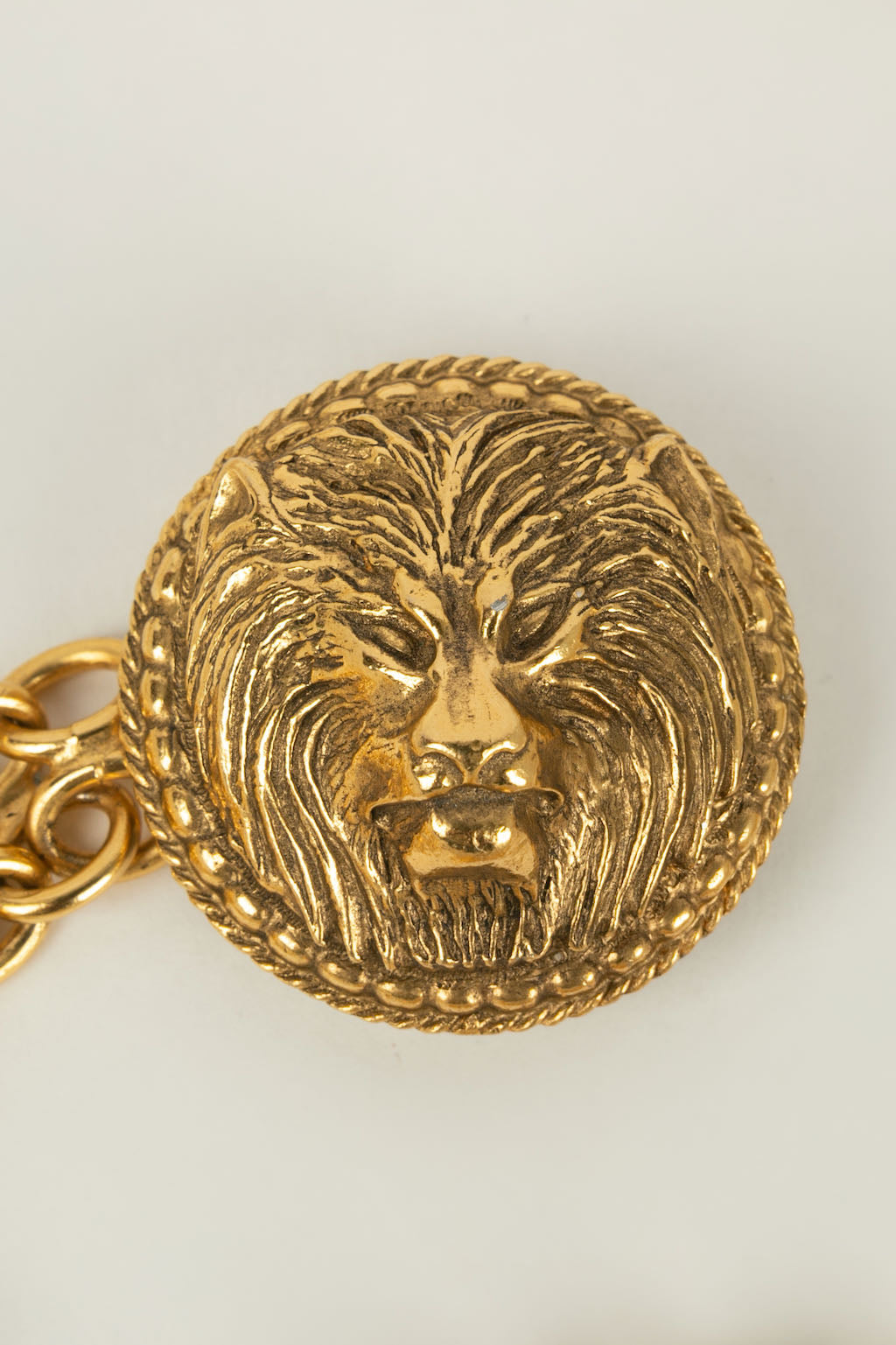 Ceinture "tÃƒÆ’Ã‚Âªte de lion" Chanel