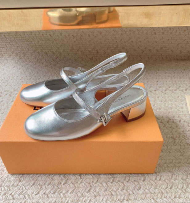 SAMC - LOV Women Shoes - 091