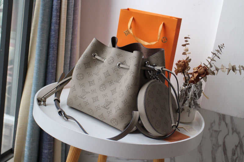 LOV2 Bags - Luxurious Bags  1709