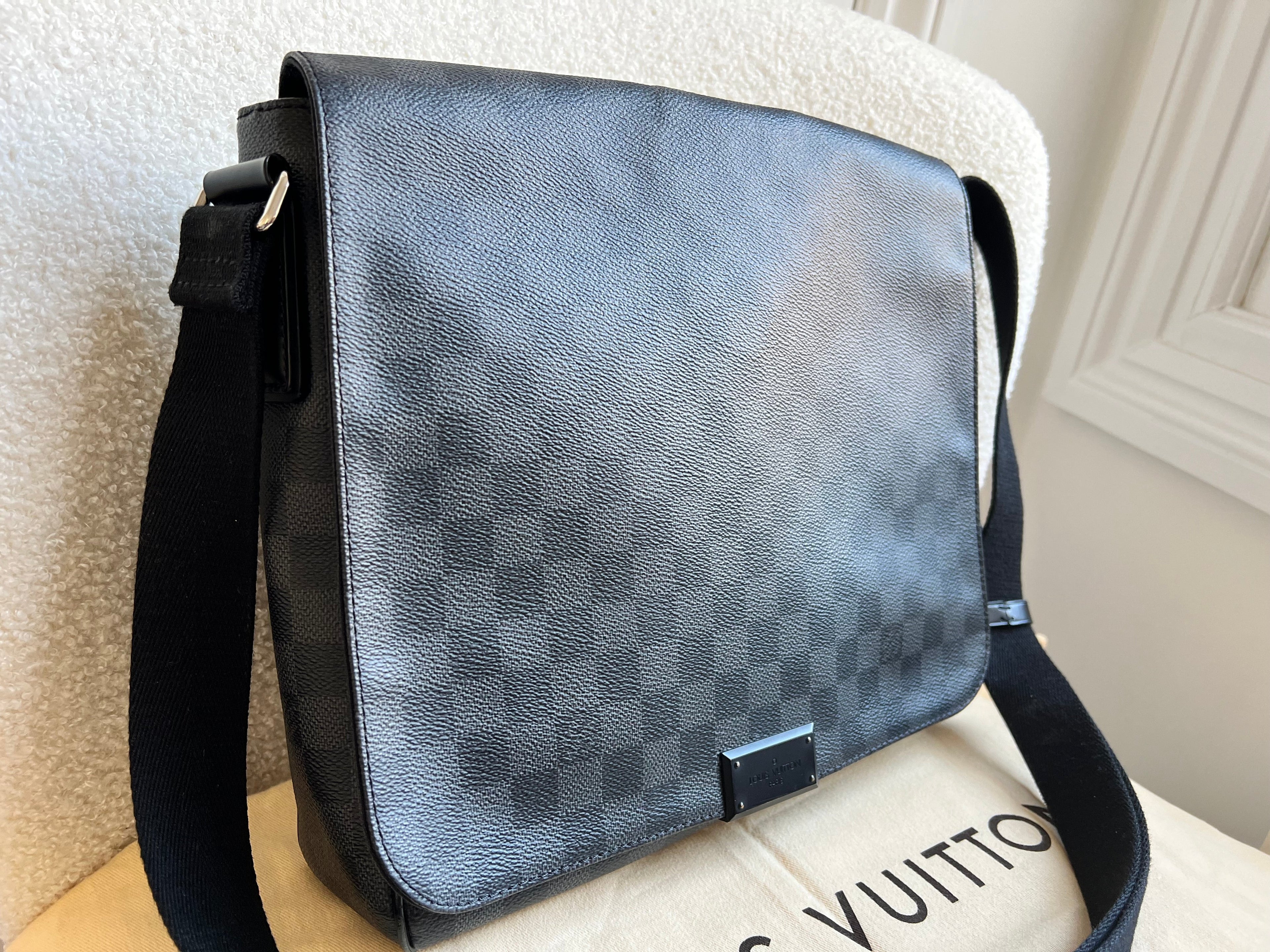 Louis Vuitton PM District Messenger Bag Damier Graphite