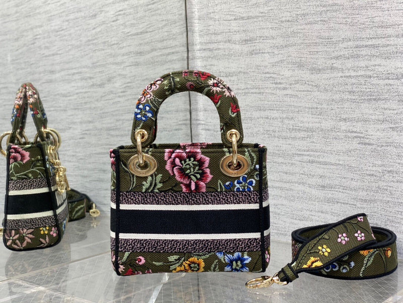 ELE - Dir Bags - 1186