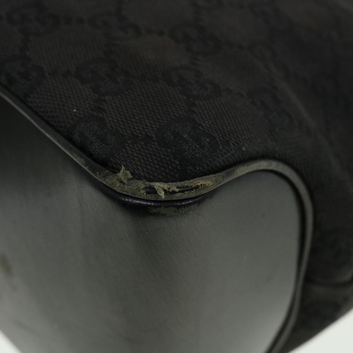GUCCI GG Canvas Shoulder Bag Black 109143 41377