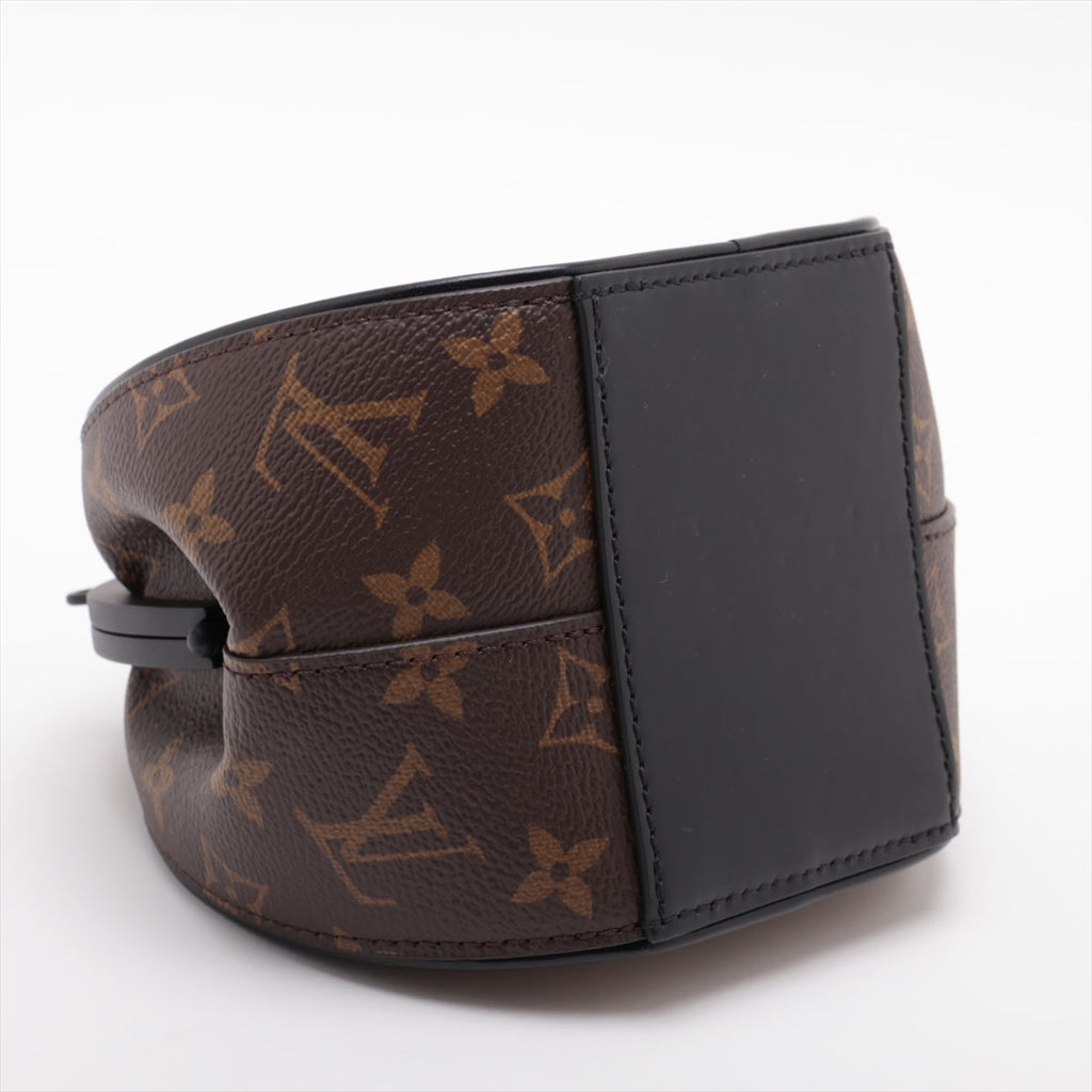 Louis Vuitton Monogram Giant Brusco BC M45280