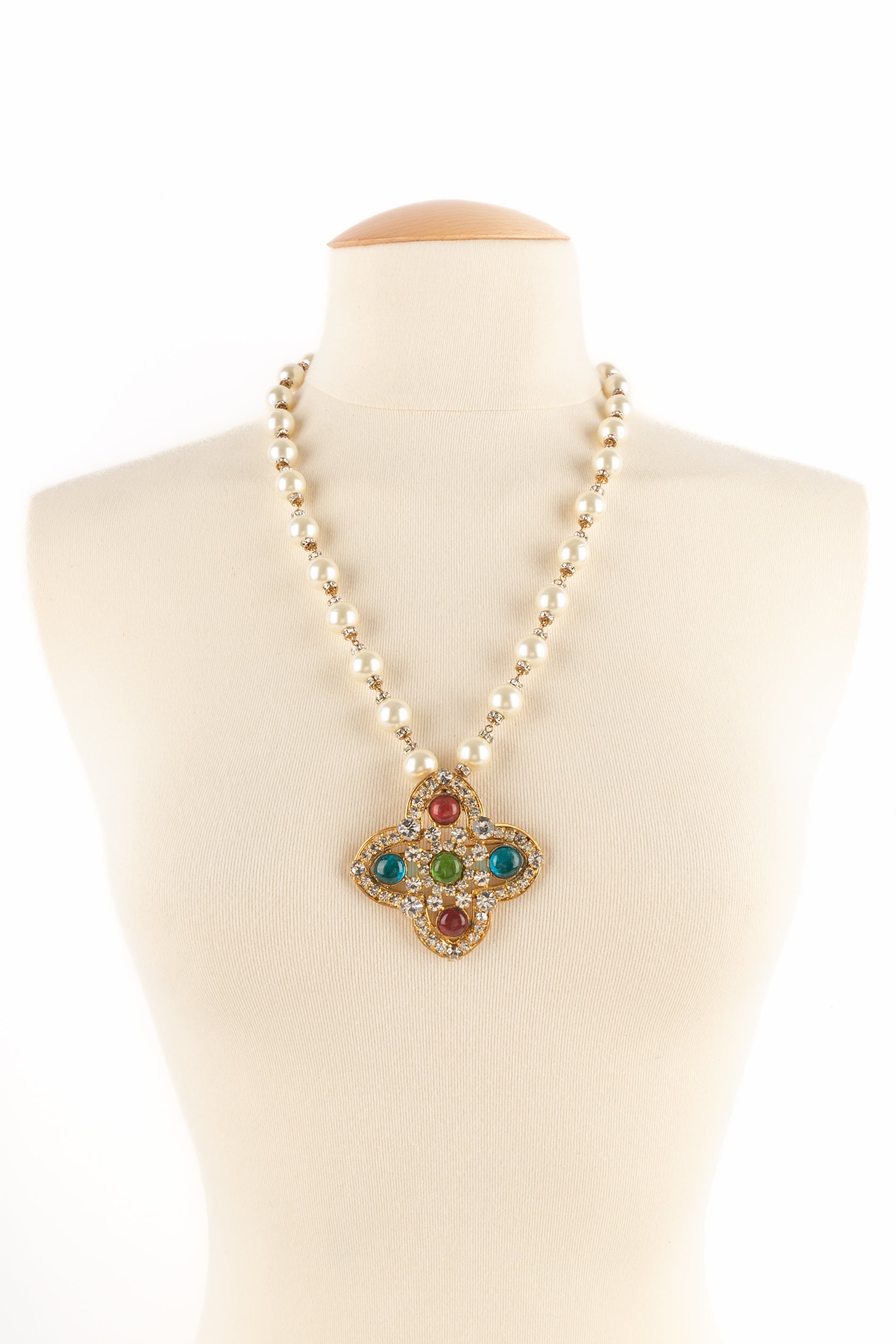 Collier pendentif Chanel