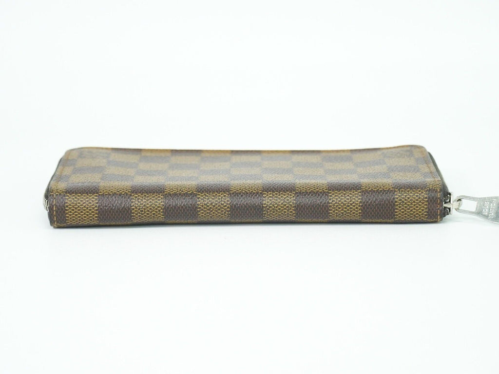 Louis Vuitton Zippy  Canvas Wallet