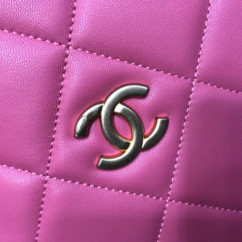 Chanel lambskin diamond cut Pink bag
