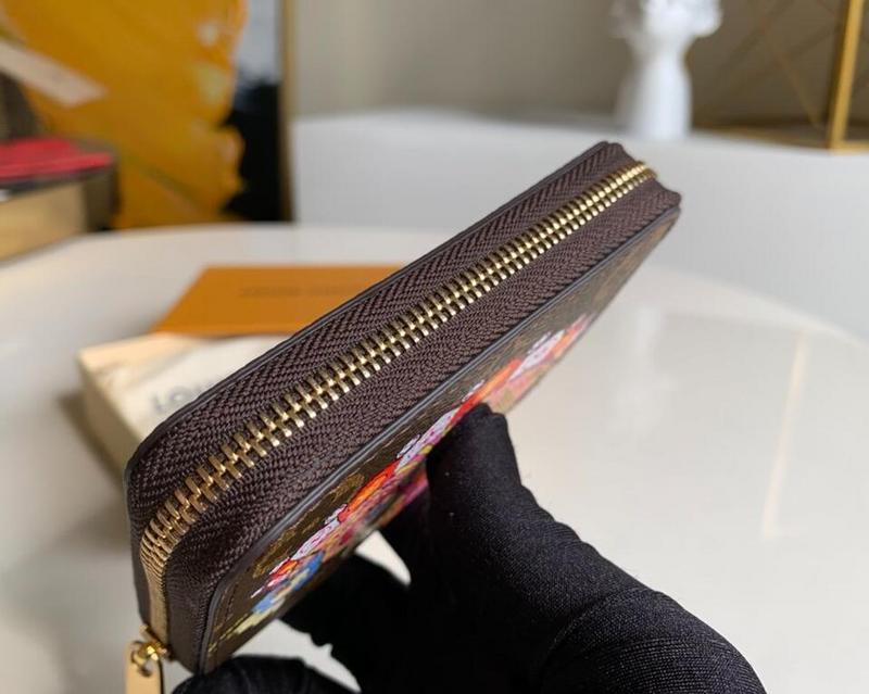 SAMC - Mix Wallets - 048