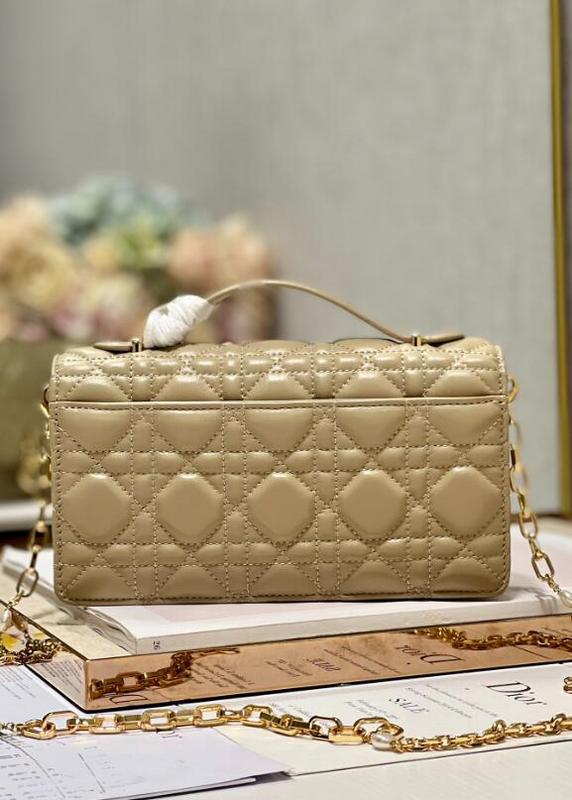 SAMCC - DOR Bags - 075