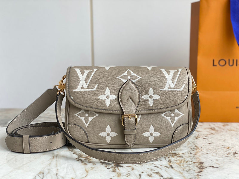 Glamy - LOV Bags - 930