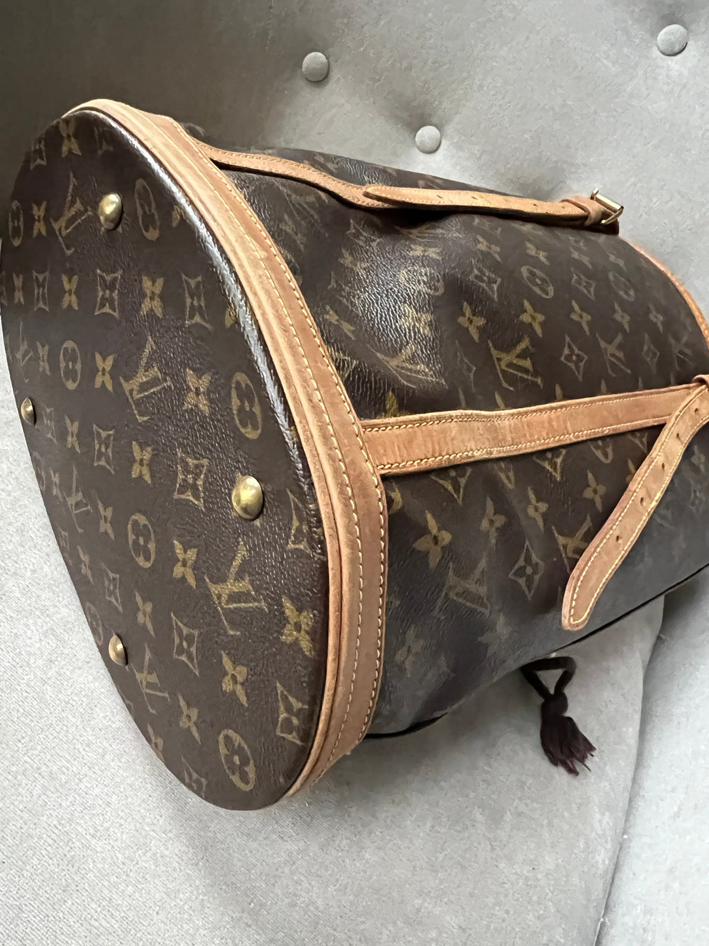 Louis Vuitton Monogram Vintage Bucket Bag GM