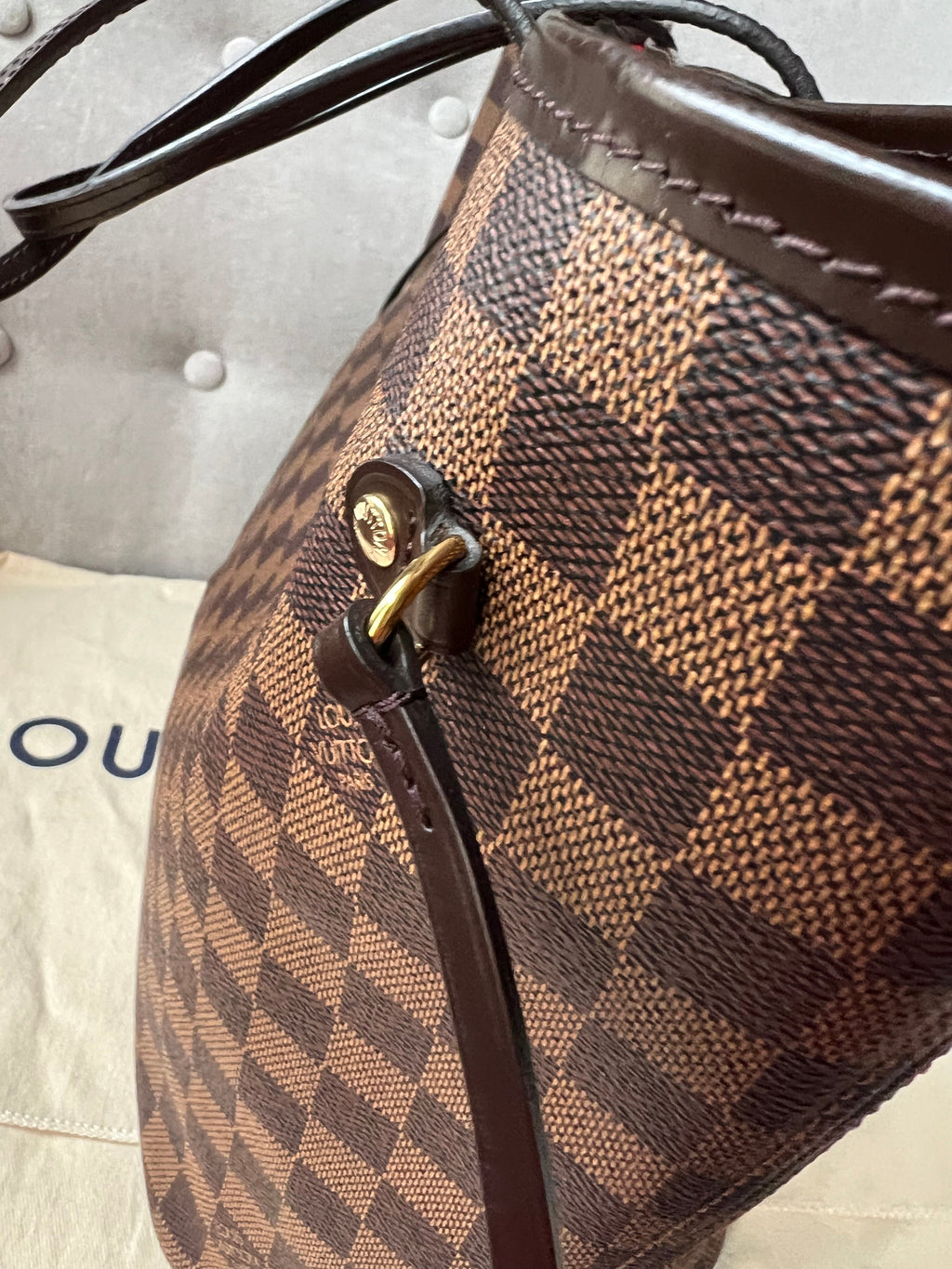 Louis Vuitton Neverfull MM Damier Ebene Cherry Interior (RRP £1,410)