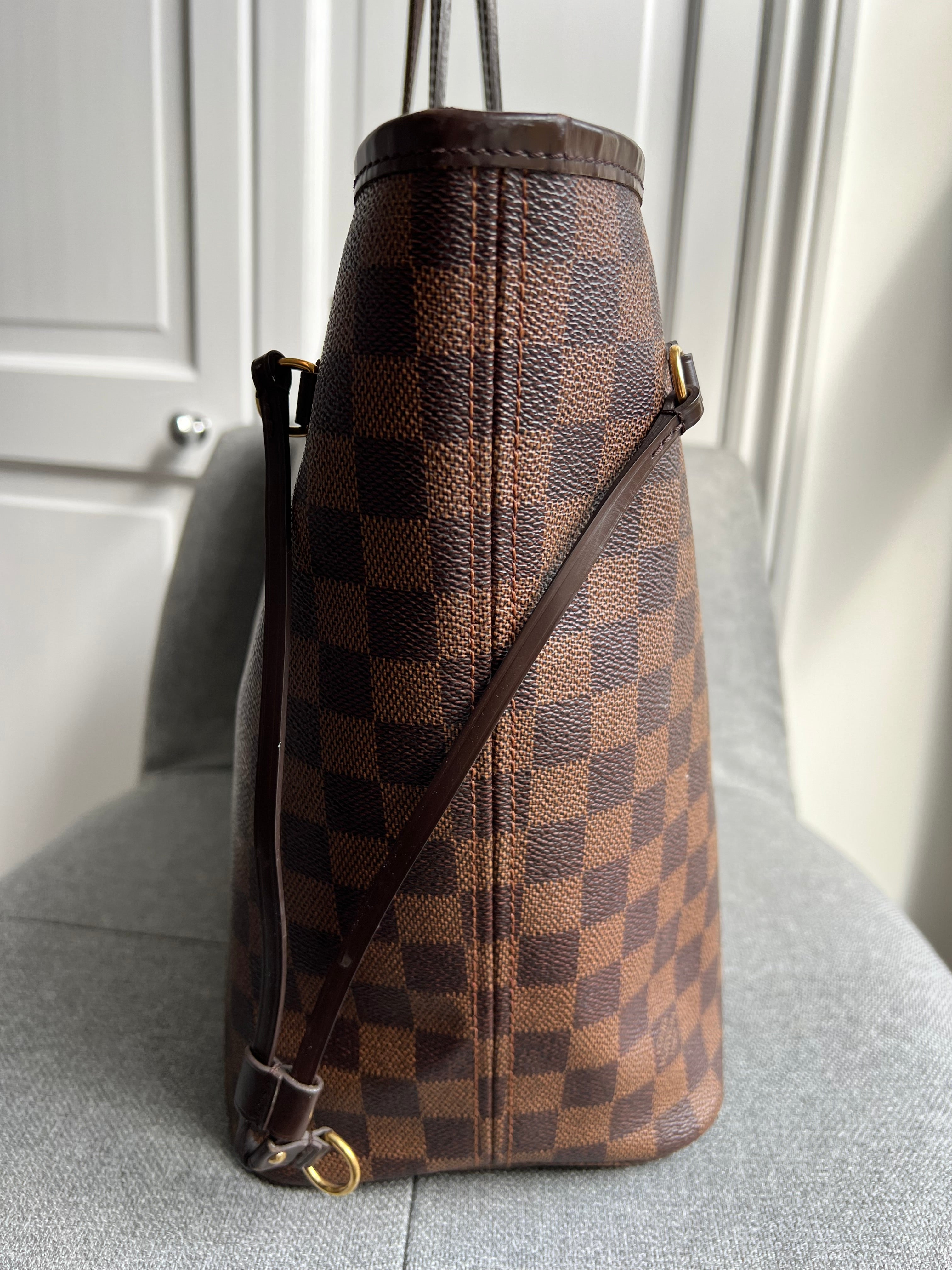 Louis Vuitton Neverfull MM Damier Ebene Cherry Interior (RRP £1,410)