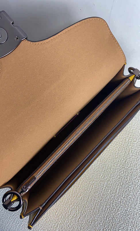 Glami-i CAH Bags - 166